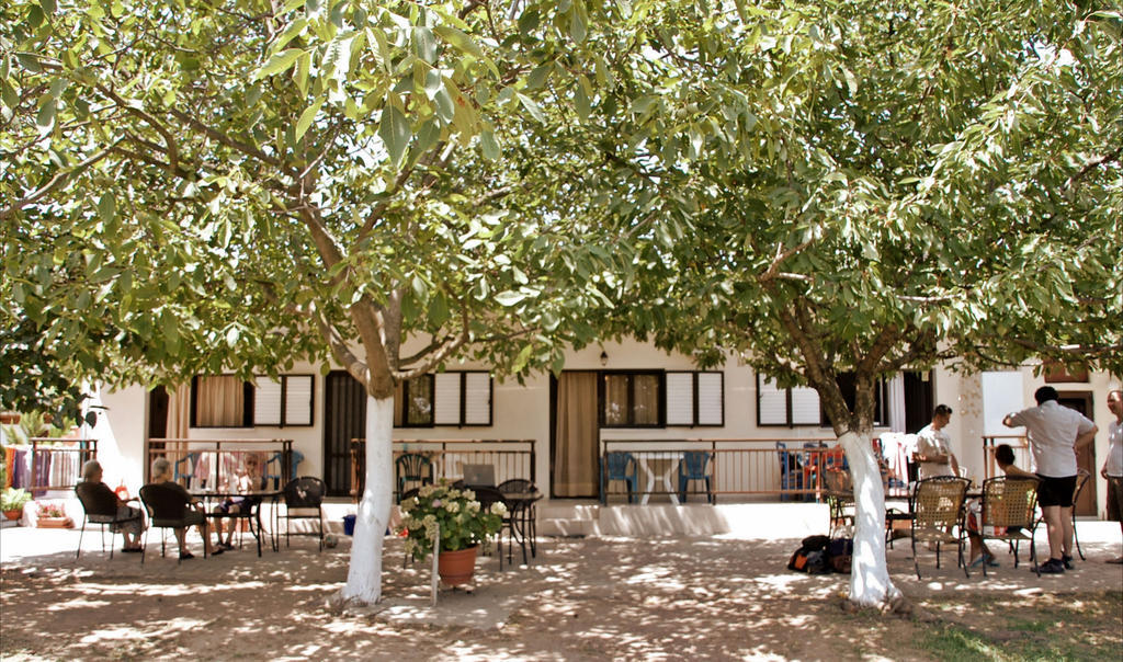 Paralía Skotínis Trantas Rooms מראה חיצוני תמונה
