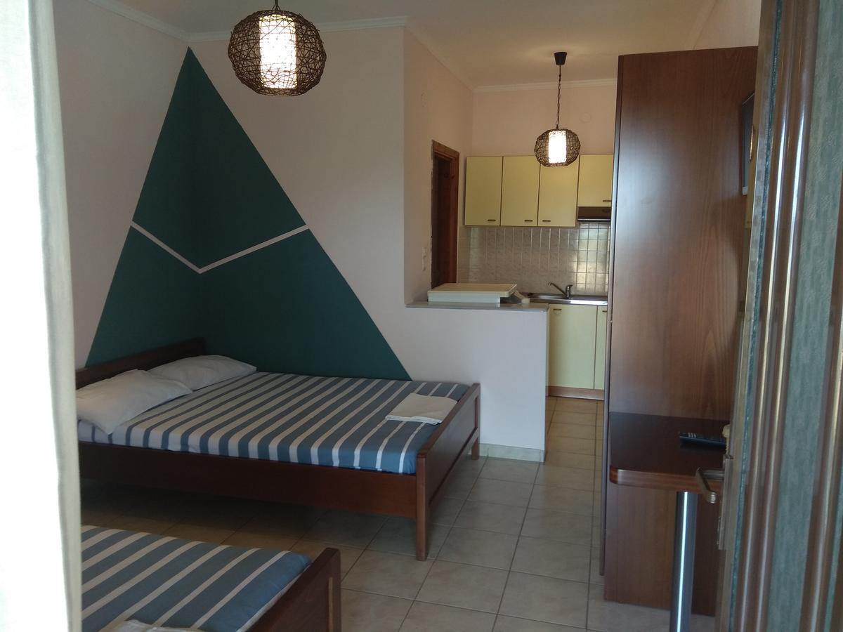 Paralía Skotínis Trantas Rooms מראה חיצוני תמונה